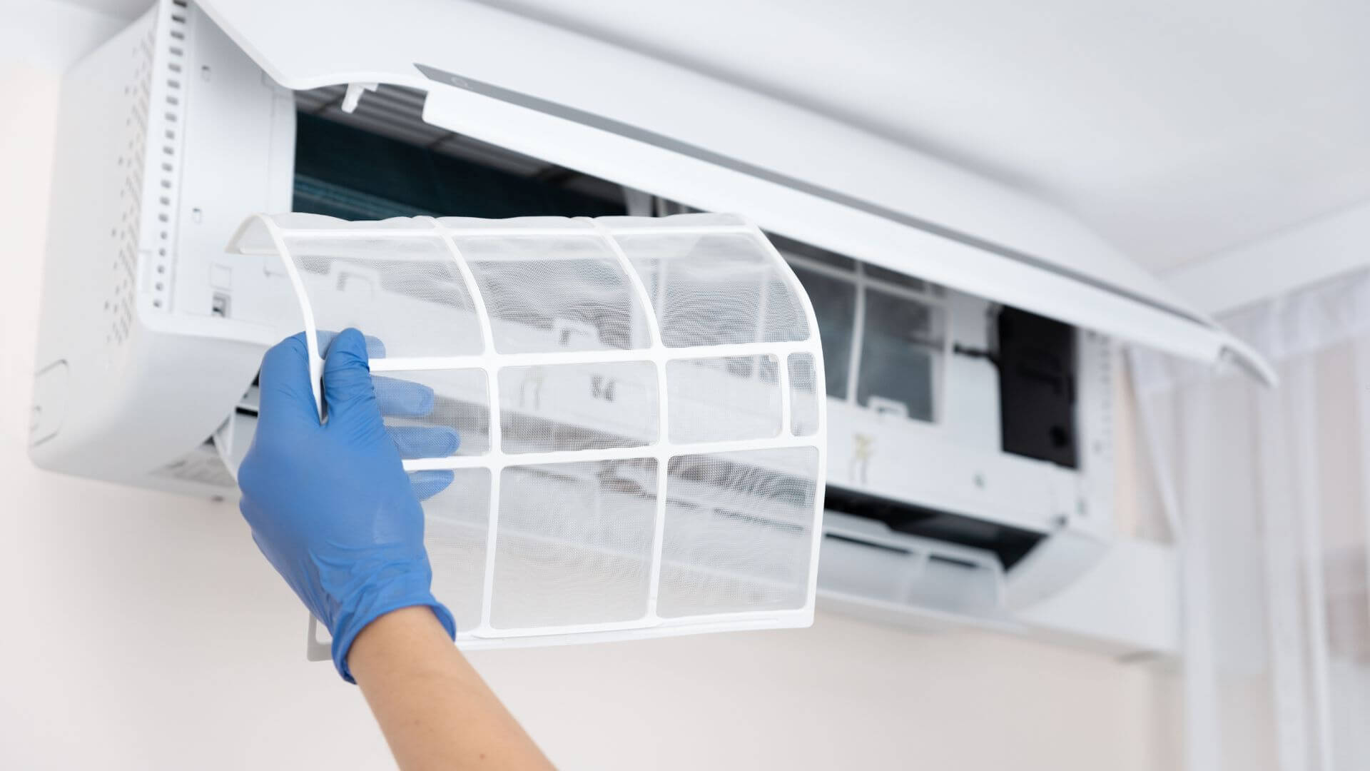 pollen filter replacement and disinfection service from air conditioning bristol